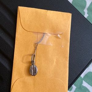 Coffee pendant and chain